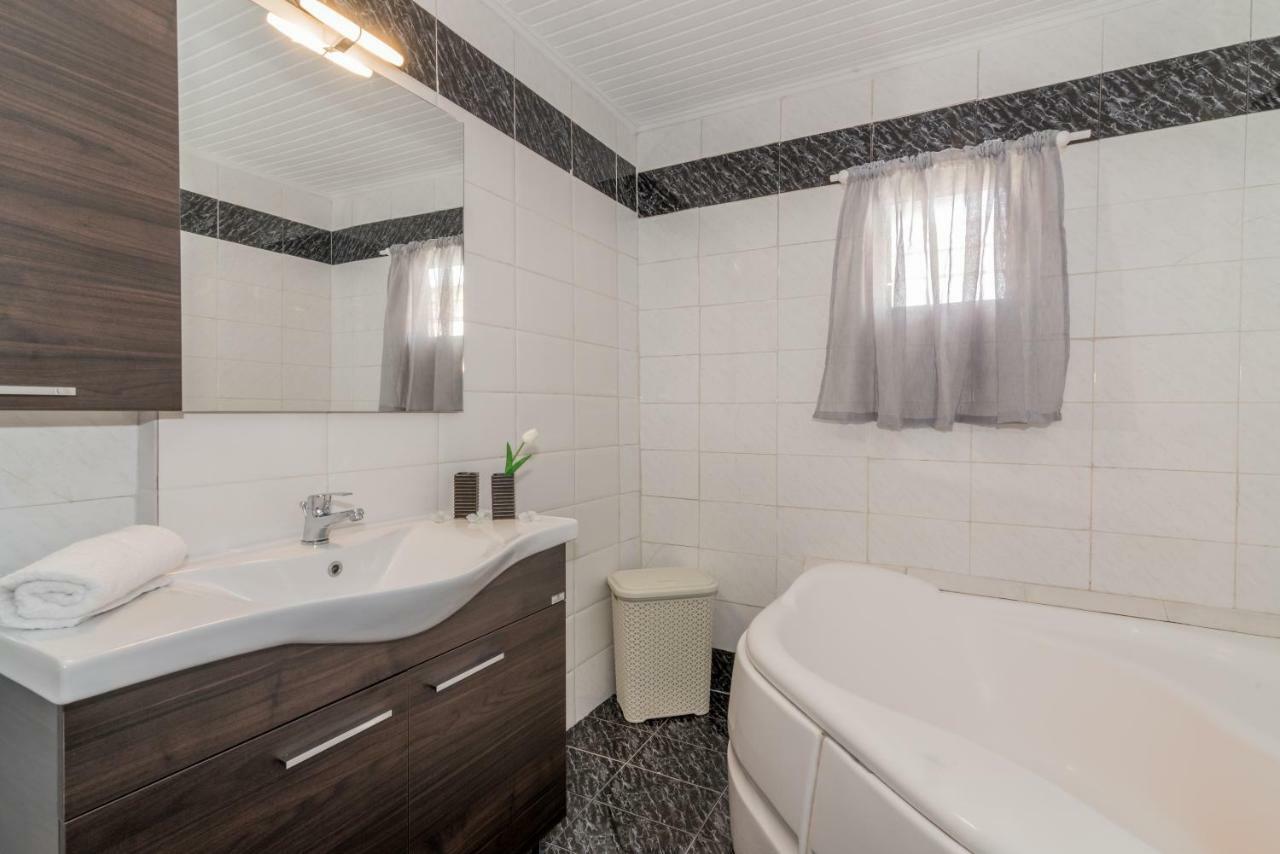 Casa Di Bella Apartment ไซคิย์นธอสทาวน์ ภายนอก รูปภาพ